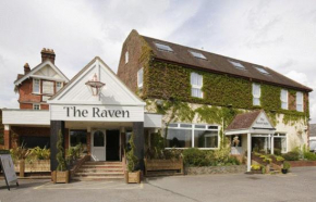  Raven Hotel by Greene King Inns  Хук